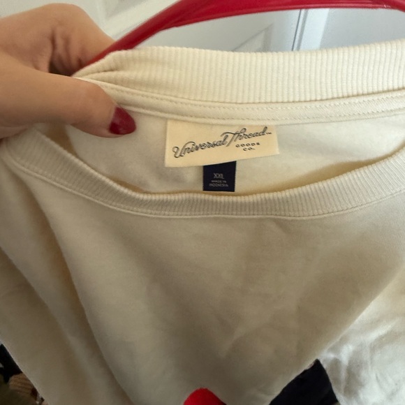 Universal Thread Off-White Cropped Top - Picture 2 of 2